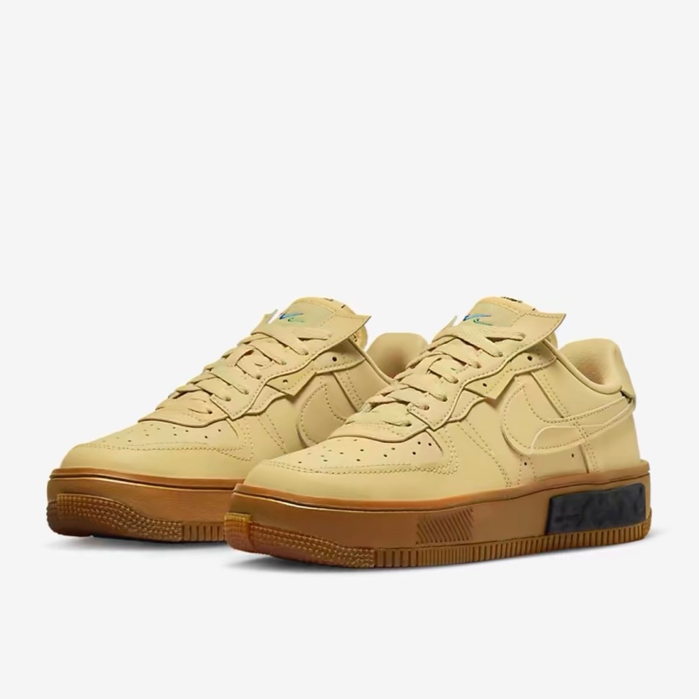 W AIR FORCE 1 FONTANKA SIZE 11 Women / Men 9